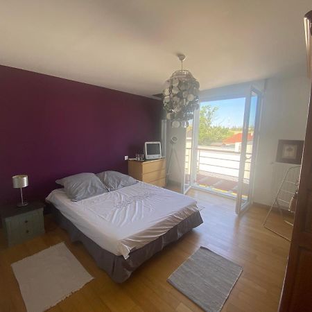 Chambre Avec Salle De Bain Privee Dans Maison Бурж Екстер'єр фото